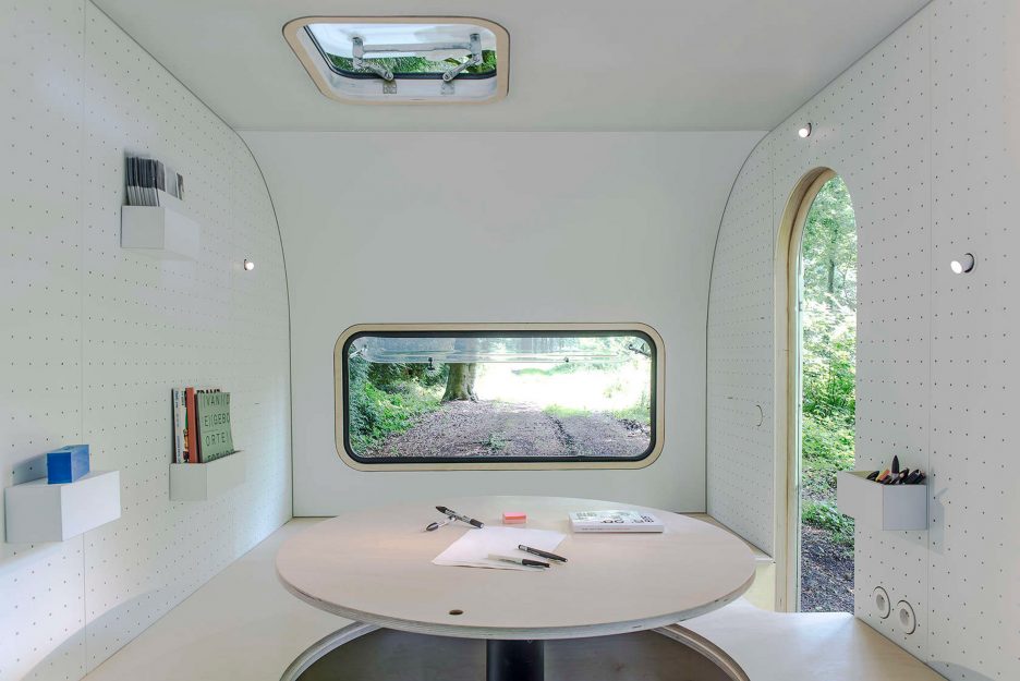 Dojo wheels caravan