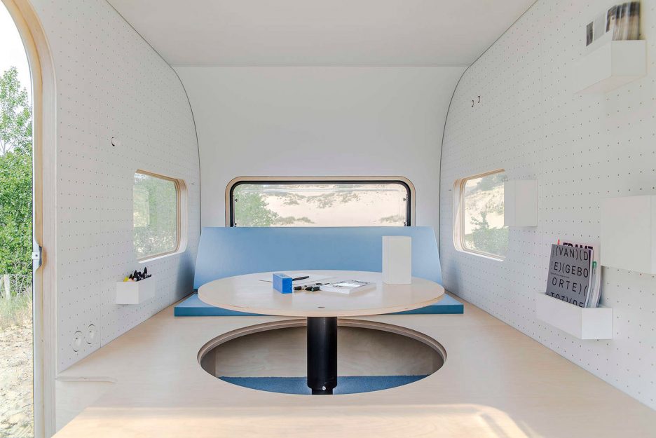 Dojo wheels caravan