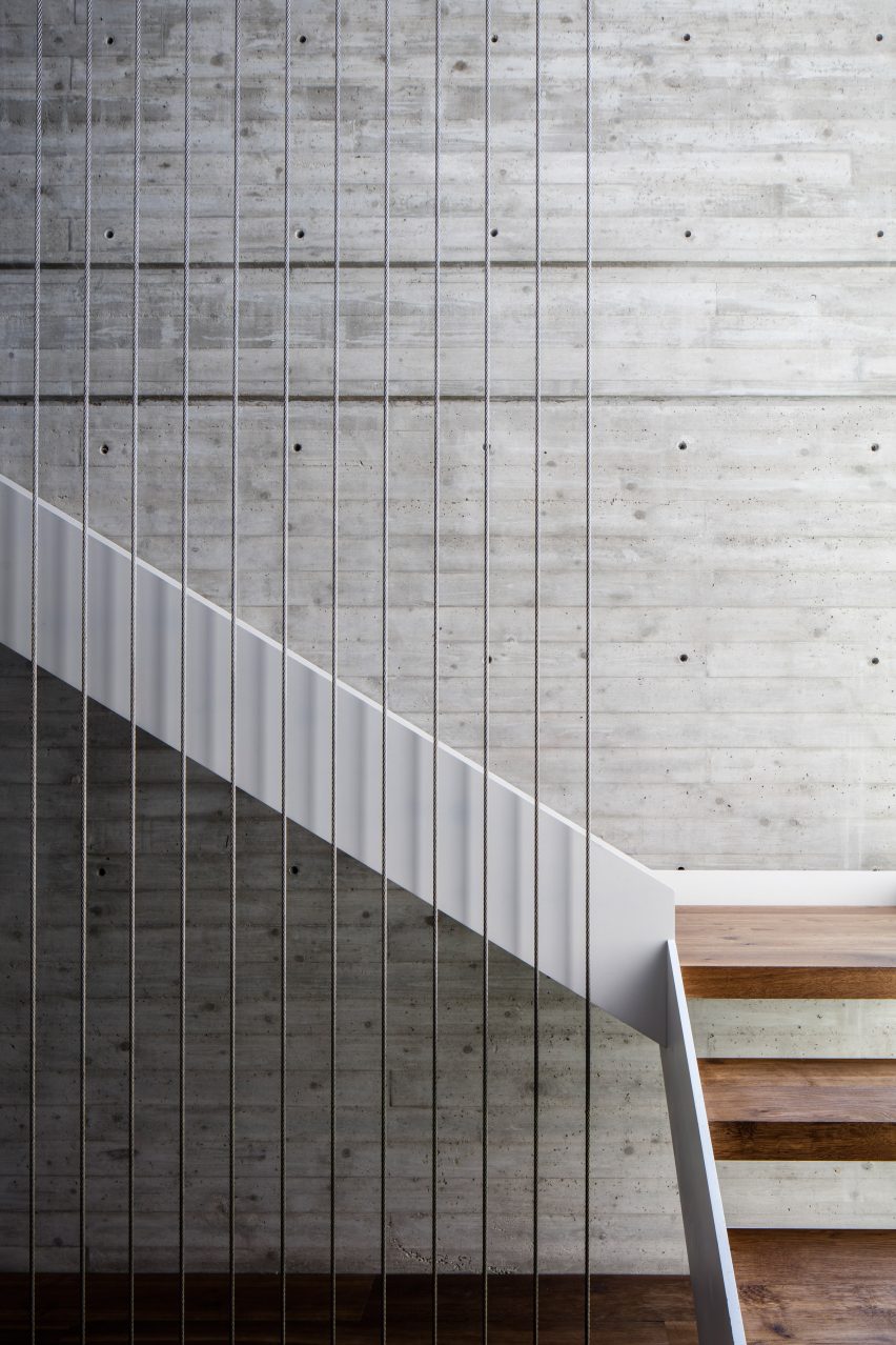Dual House by Axelrod Architects