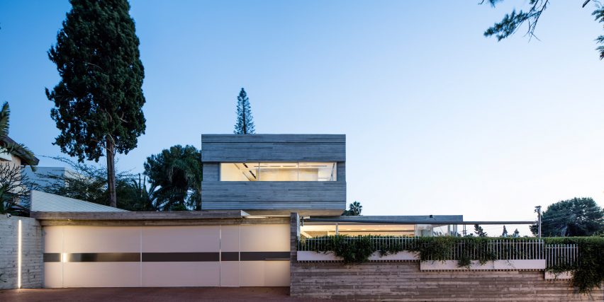 Dual House by Axelrod Architects