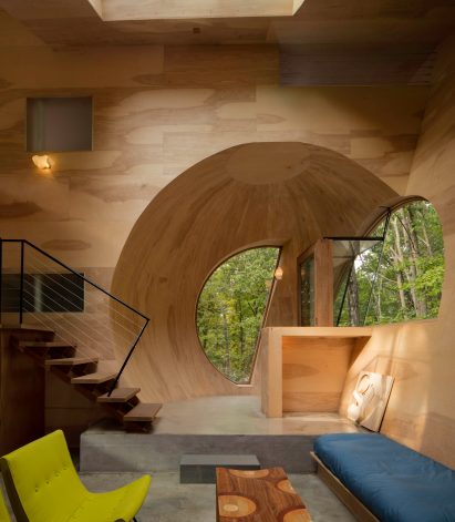 Ex of In House by Steven Holl