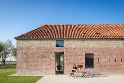 Farmhouse Burkeldijk and fortress Hazegras in Knokke by Govaert & Vanhoutte Architects