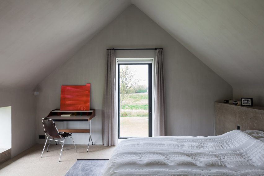 Farmhouse Burkeldijk and fortress Hazegras in Knokke by Govaert & Vanhoutte Architects