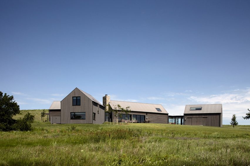 Flint Hill Residence by El Dorado