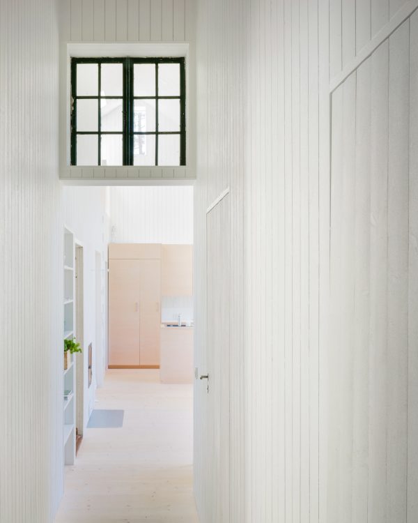 Gamla Villa by Mer Architects