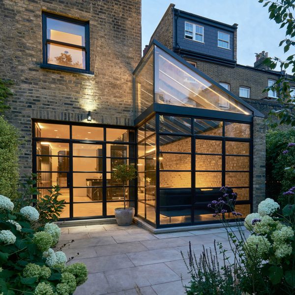 Highbury Hill by Blee Halligan Architects