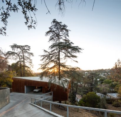 House in Trees by Anonymous Architects
