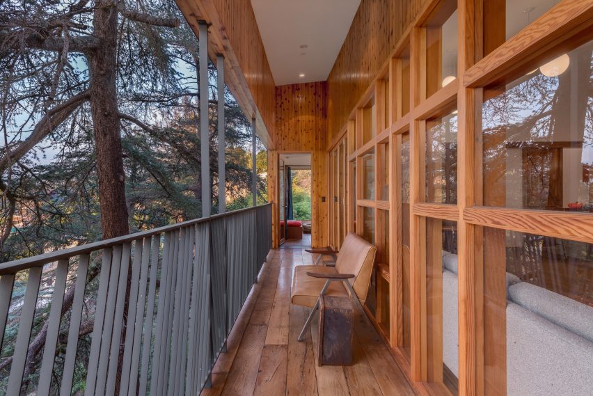 House in Trees by Anonymous Architects