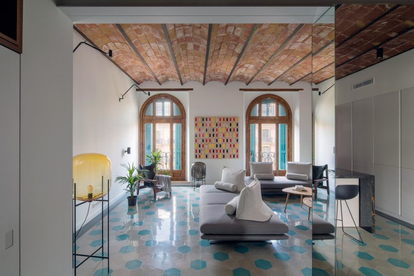 House of Mirrors by Nook Architects
