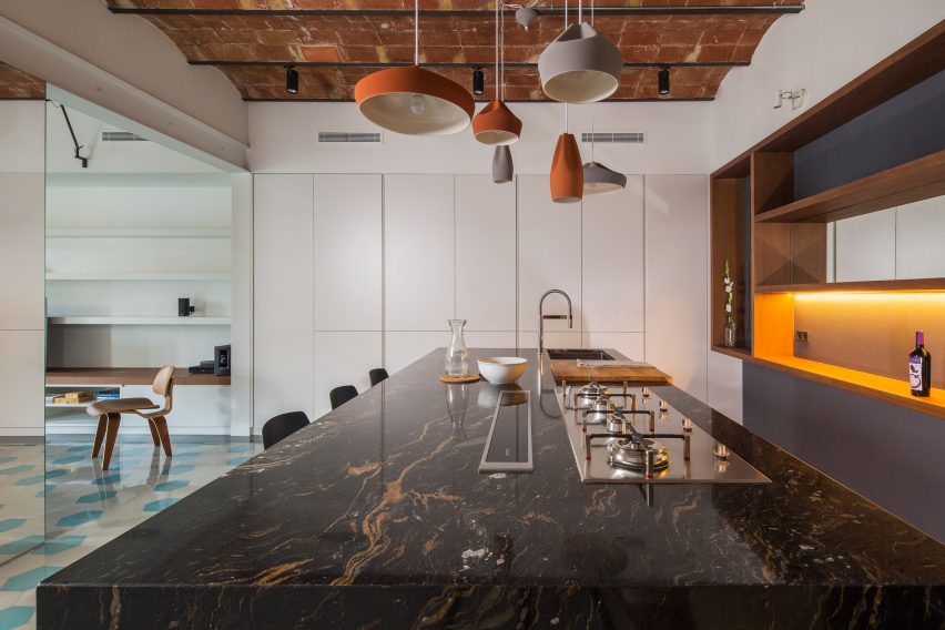 House of Mirrors by Nook Architects
