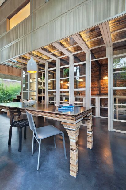 House of Rolf by Rolf Bruggink and Niek Wagemans
