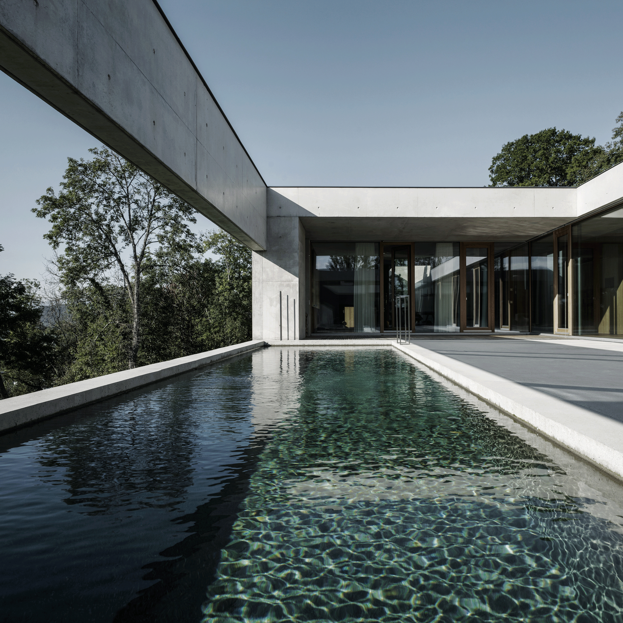 House of Yards by Marte.Marte Architects