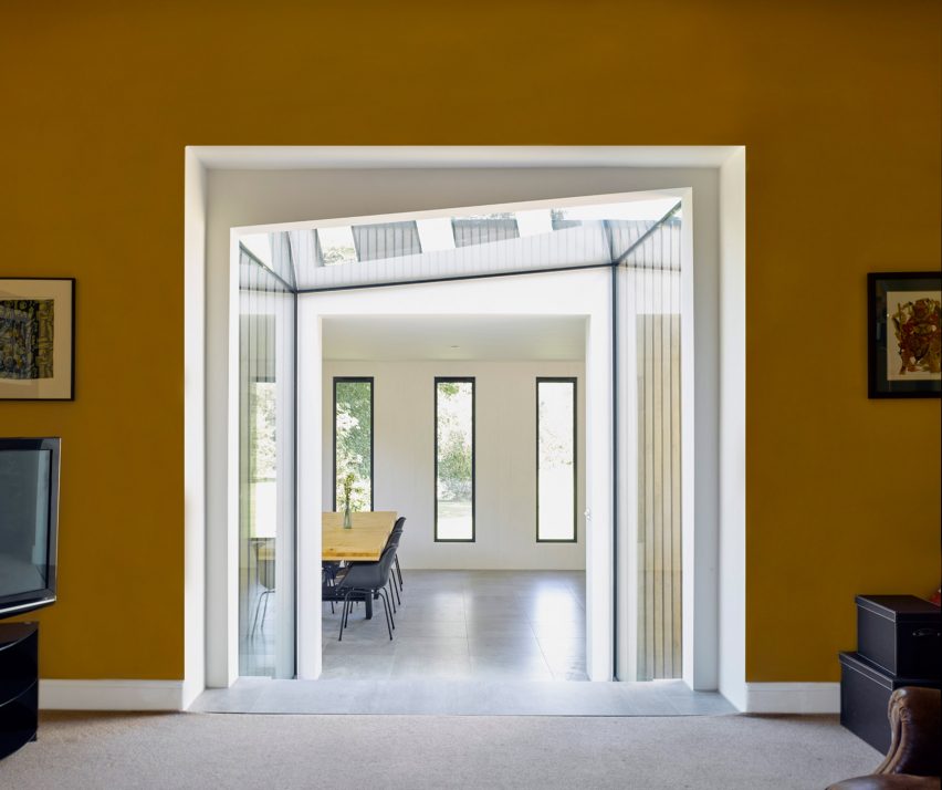 Hurdle House by Adam Knibb Architects