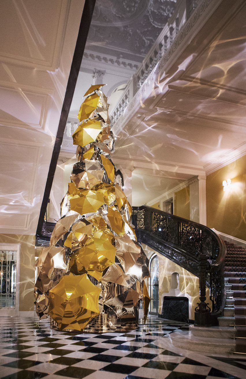 News: Jony Ive and Marc Newson to design Christmas tree