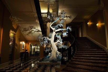 News: Jony Ive and Marc Newson to design Christmas tree