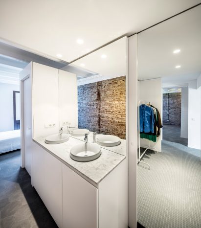 La Carmina by RAS studio