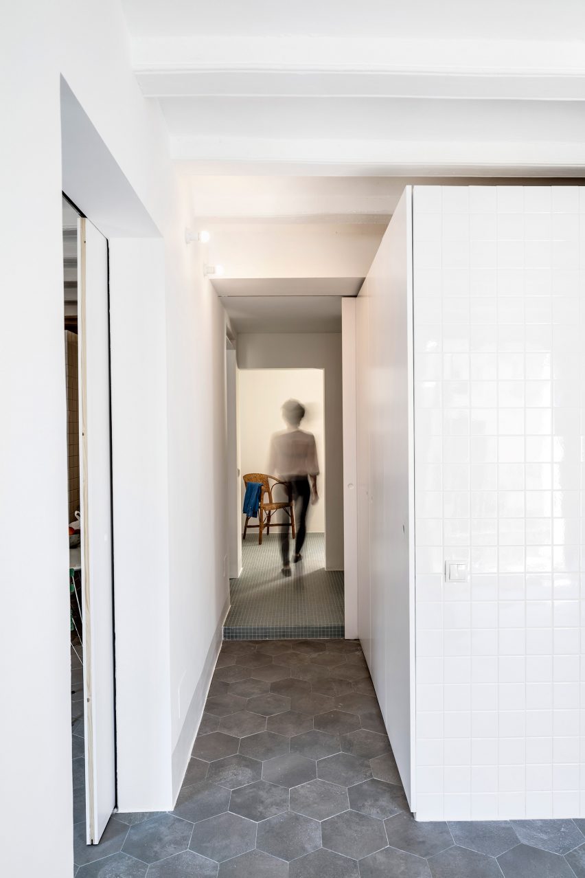 La Carmina by RAS studio