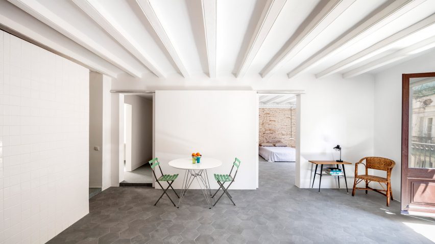 La Carmina by RAS studio