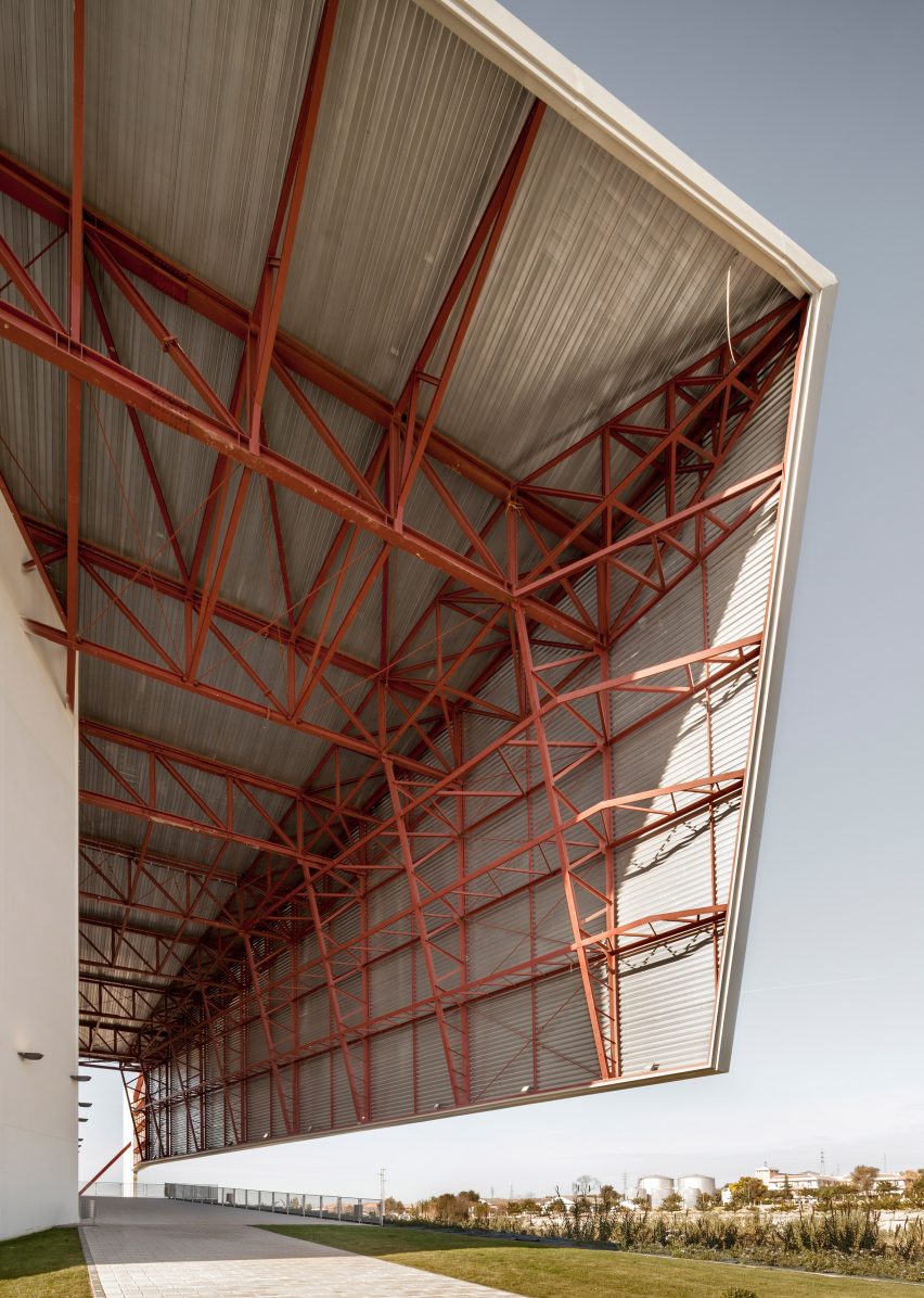 Lucena auditorium by MX_SI
