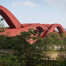 lucky-knot-pedestrian-bridge-infrastructure-design-architecture-next-architects-meixi-lake-china_dezeen_1704_col_0