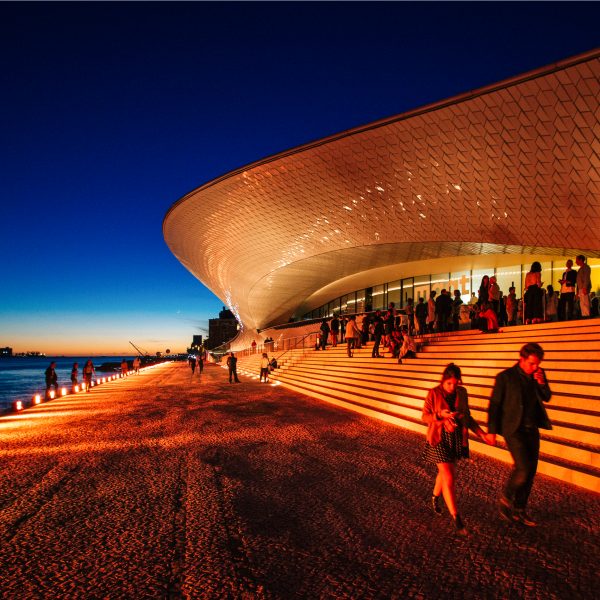 Amanda Levete’s undulating MAAT museum opens on Lisbon waterfront