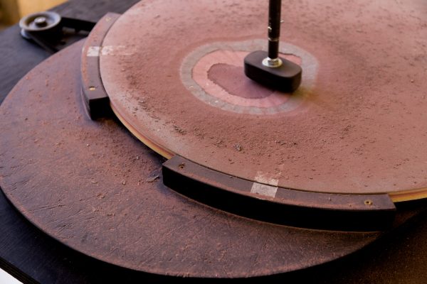 VDW: Mischer'traxler Isochrone table formed by pendulum