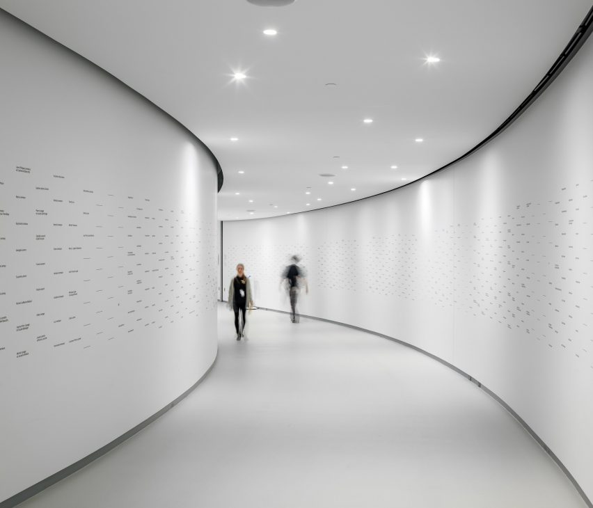 MNBAQ by OMA photographs