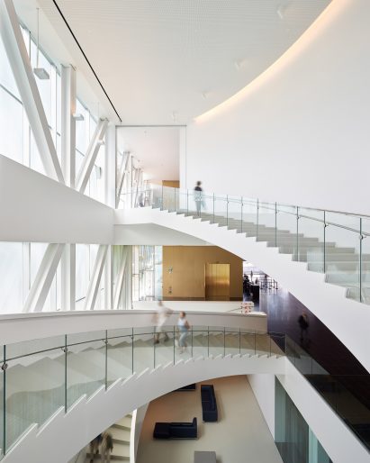 MNBAQ by OMA photographs
