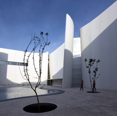 https://staging-2026.dezeen.com/tag/pritzker-prize/