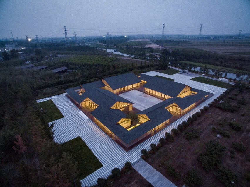 Organic Farm by Arch Studio