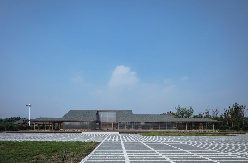 Organic Farm by Arch Studio