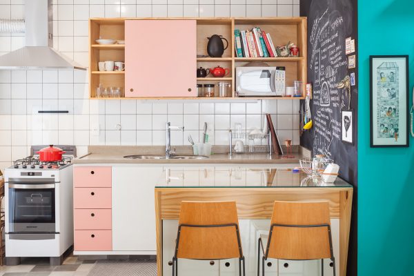 Oscar Freire Apartment by Claudia Bresciani and Júlia Risi