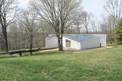 Restoration of the sculpture gallery at Philip Johnson's Glass House