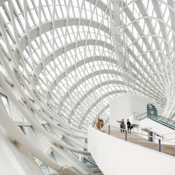Phoenix International Media Center by BIAD UFo