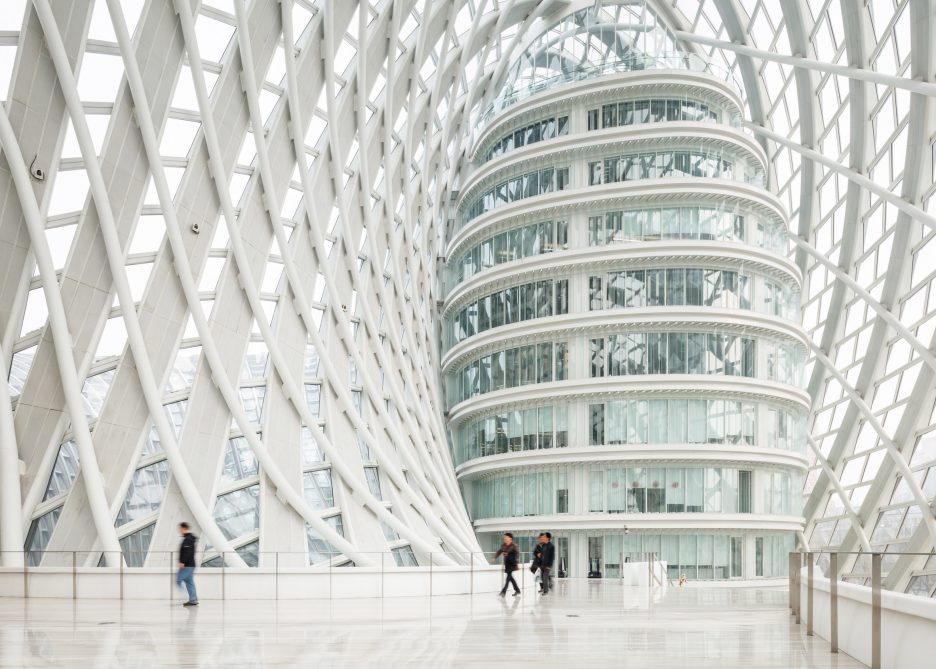 Phoenix International Media Center by BIAD UFo