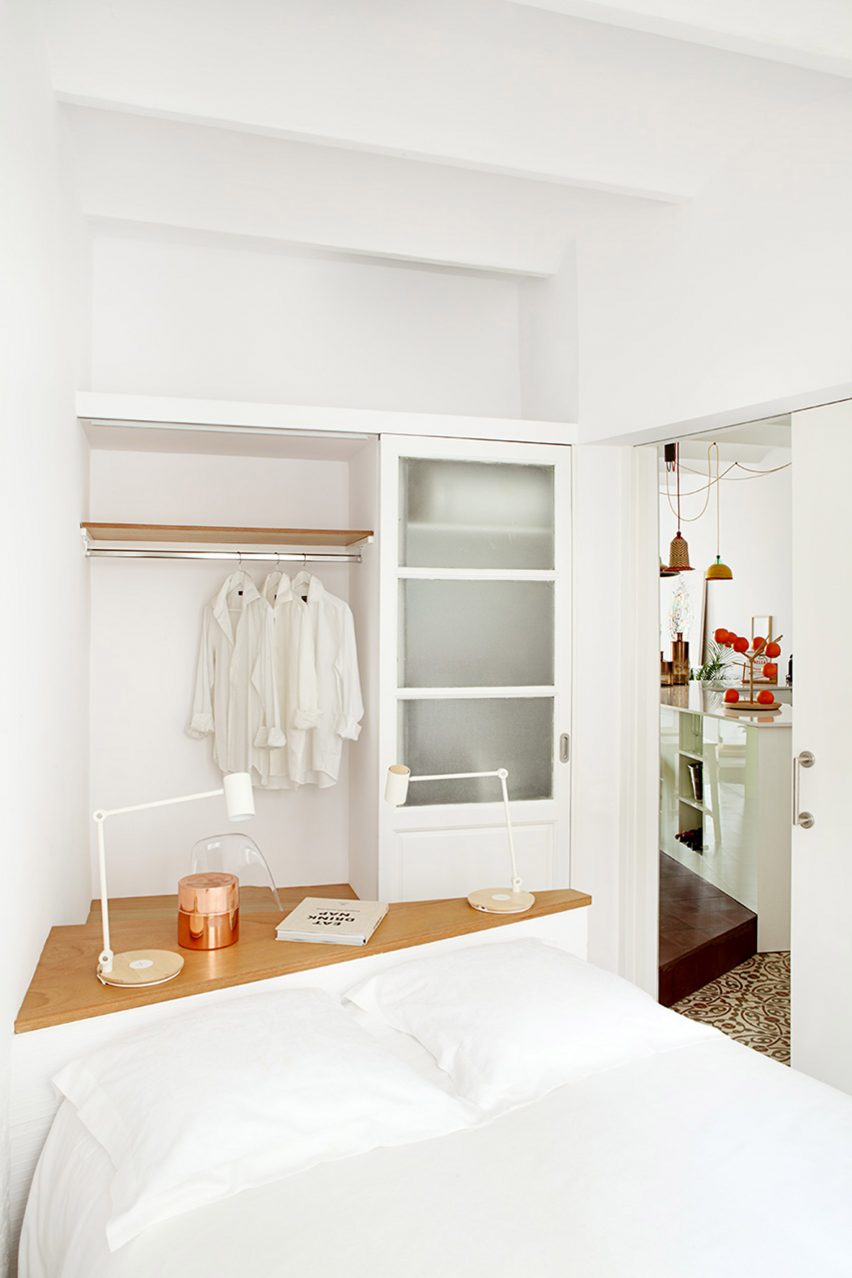 Piso Pereiv44 by Miel Arquitectos