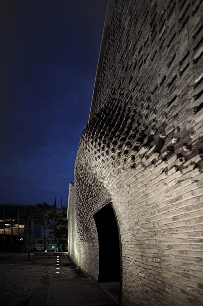 Robotic Brick Fabrication – Archi-Union Architects