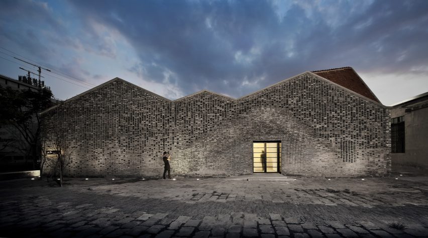 Robotic Brick Fabrication – Archi-Union Architects