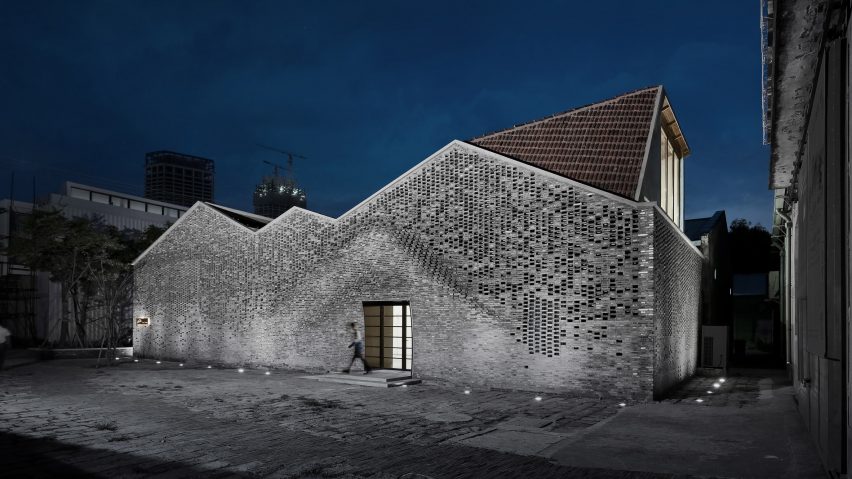 Robotic Brick Fabrication – Archi-Union Architects