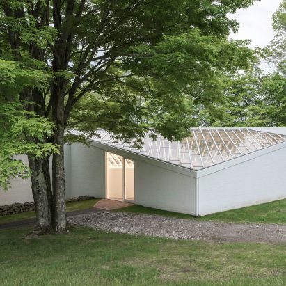 Restoration of the sculpture gallery at Philip Johnson's Glass House