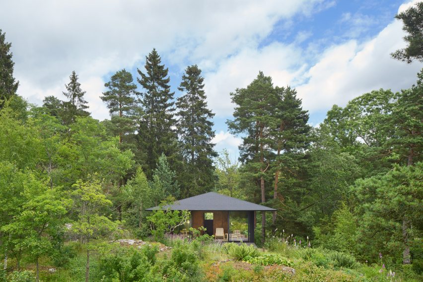 Summer House T by Krupinski/Krupinska Arkitekter