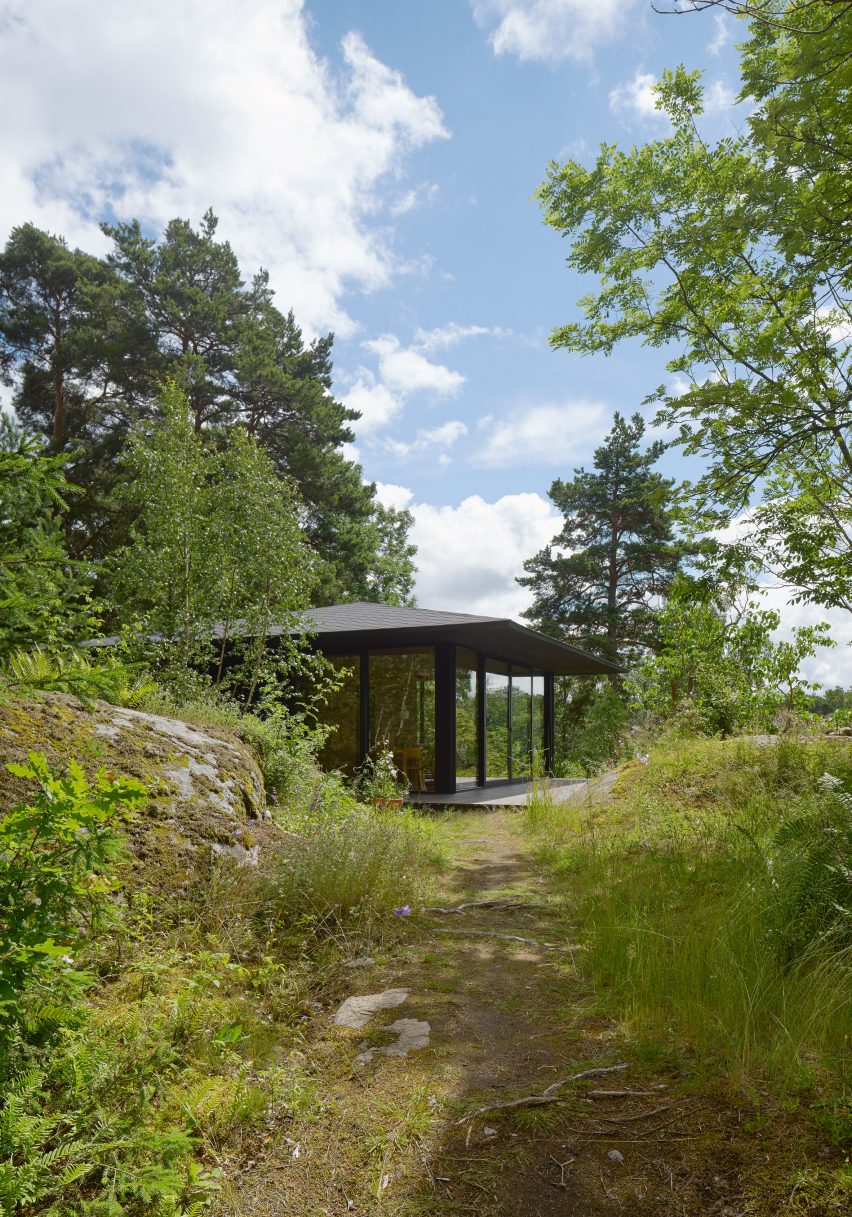 Summer House T by Krupinski/Krupinska Arkitekter