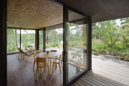 Summer House T by Krupinski/Krupinska Arkitekter