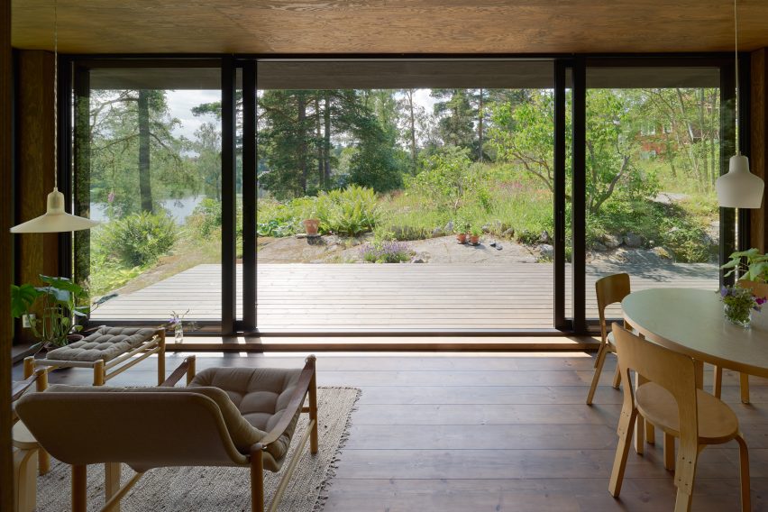 Summer House T by Krupinski/Krupinska Arkitekter