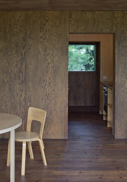 Summer House T by Krupinski/Krupinska Arkitekter