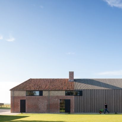 Farmhouse Burkeldijk and fortress Hazegras in Knokke by Govaert & Vanhoutte Architects