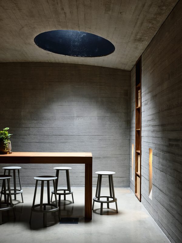 Tarrawarra Cellar Door by Kerstin Thompson Architects (Photography by Derek Swalwell)