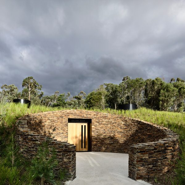 Tarrawarra Cellar Door by Kerstin Thompson Architects (Photography by Derek Swalwell)