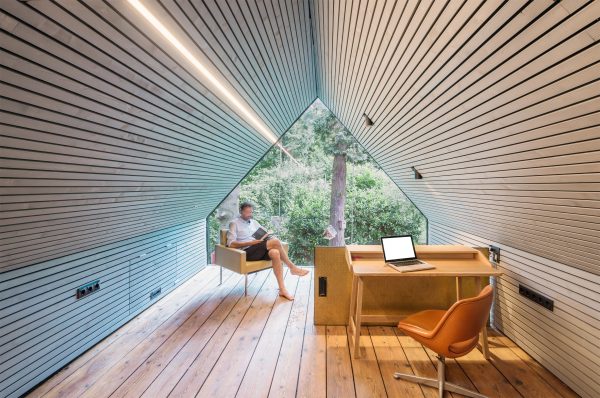 The Enchanted Shed by Sue Architekten