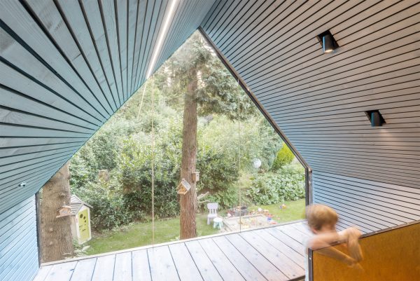 The Enchanted Shed by Sue Architekten